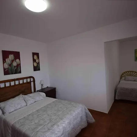 Apartamentos Horno Y Casa De Dulce Purullena Exterior photo