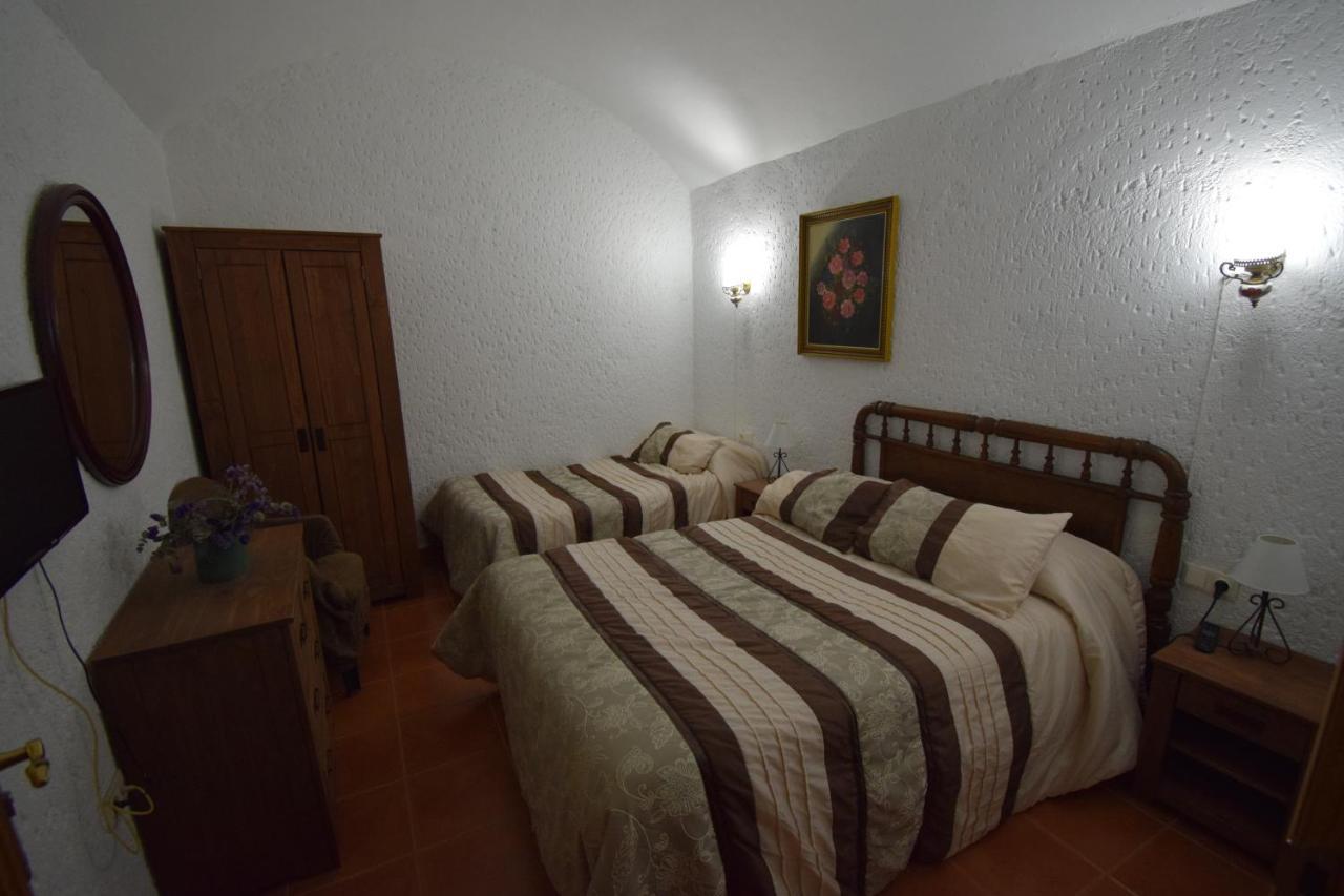 Horno Y Casa De Dulce Country house Purullena